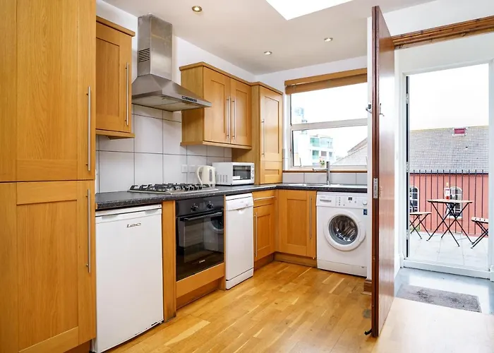 Flat In London