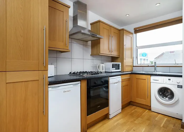 Flat In London